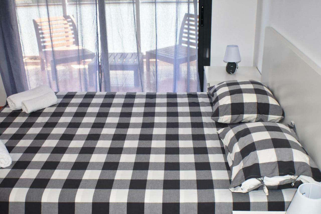 אמפוסטה Apartament Sergi מראה חיצוני תמונה