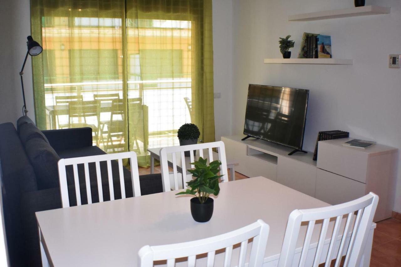 אמפוסטה Apartament Sergi מראה חיצוני תמונה