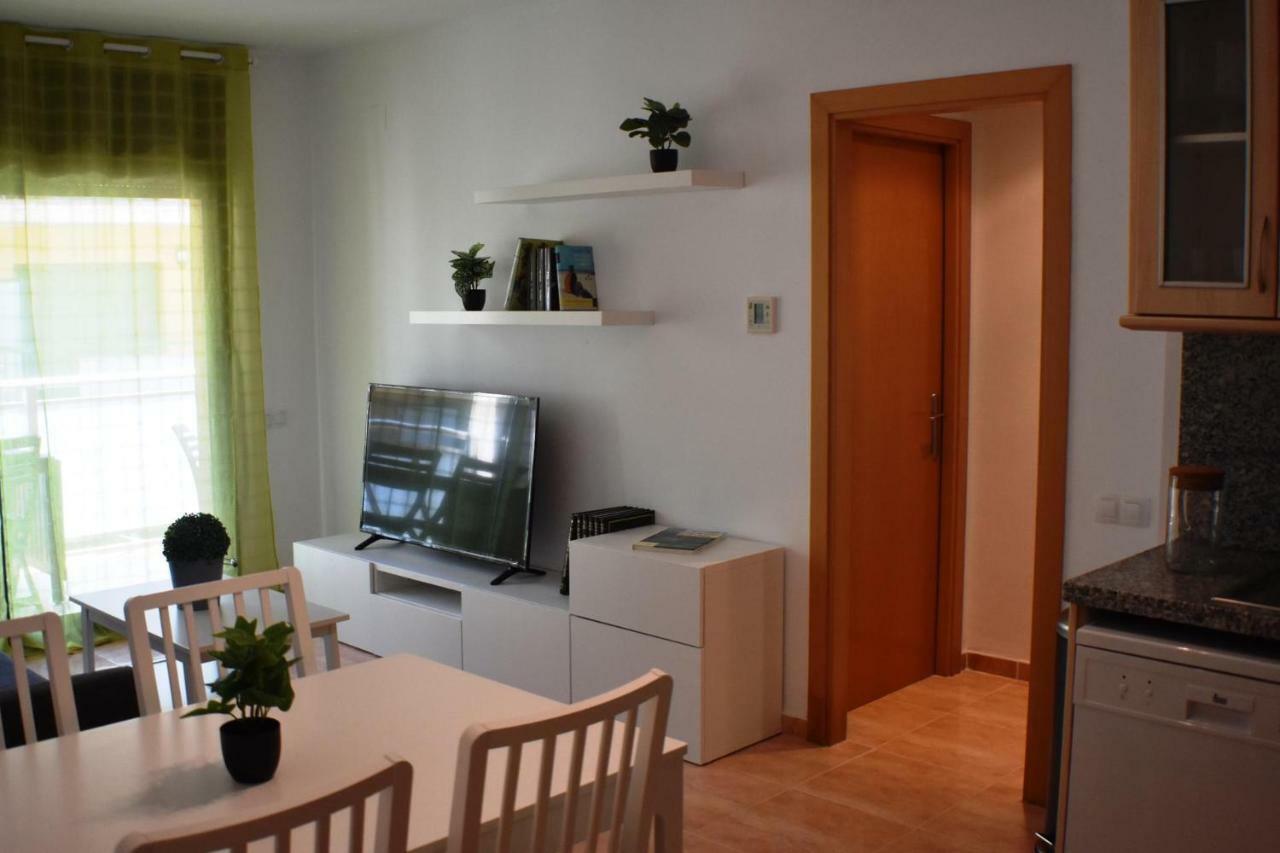 אמפוסטה Apartament Sergi מראה חיצוני תמונה